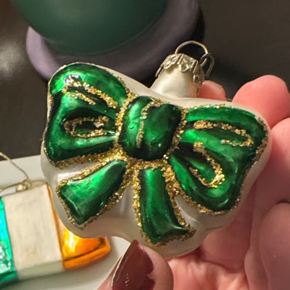 Irish Themed Holiday Ornament Set - Green, Gold, White - Picture 9 of 11